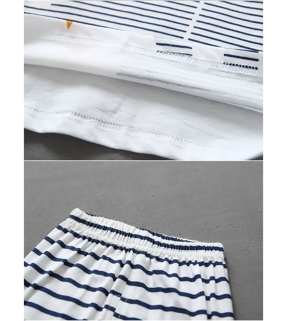 little newton strong elephant pullover Set