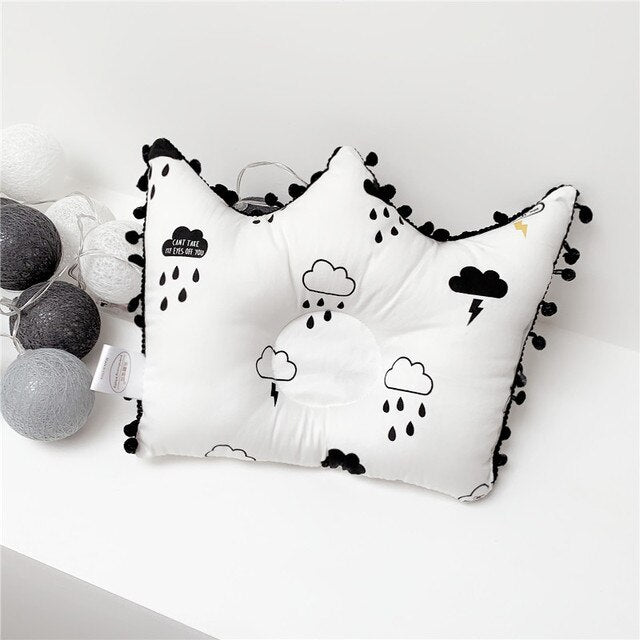 Newborn Baby Shaping Pillow Cute Crown Shape Backrest Cushion 0-1 Years Old Anti-head Correction Pillow Baby Bedding