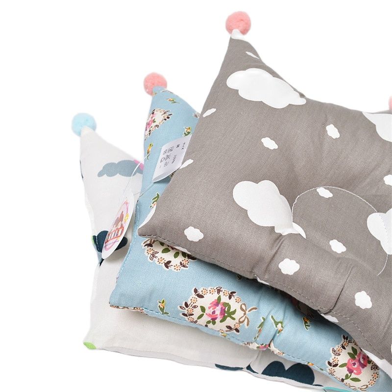Newborn Baby Shaping Pillow Cute Crown Shape Backrest Cushion 0-1 Years Old Anti-head Correction Pillow Baby Bedding