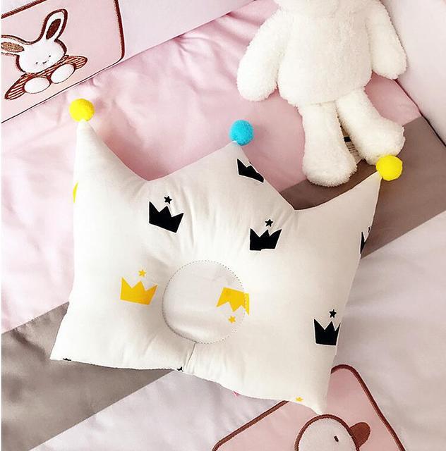 Newborn Baby Shaping Pillow Cute Crown Shape Backrest Cushion 0-1 Years Old Anti-head Correction Pillow Baby Bedding