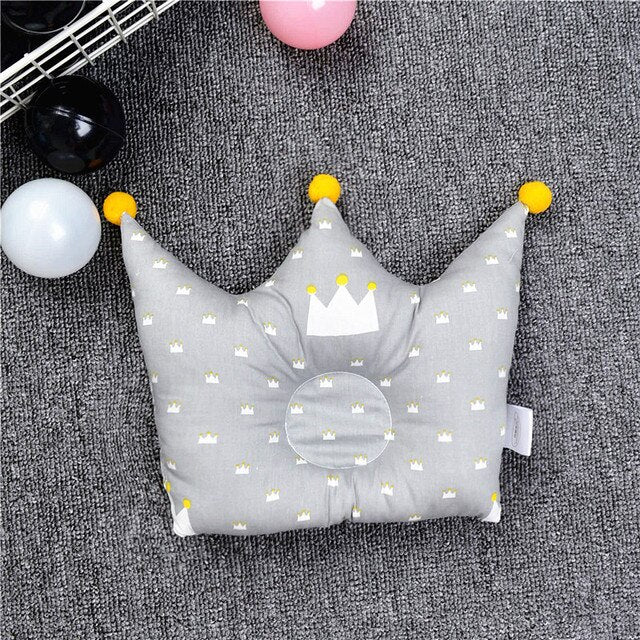 Newborn Baby Shaping Pillow Cute Crown Shape Backrest Cushion 0-1 Years Old Anti-head Correction Pillow Baby Bedding